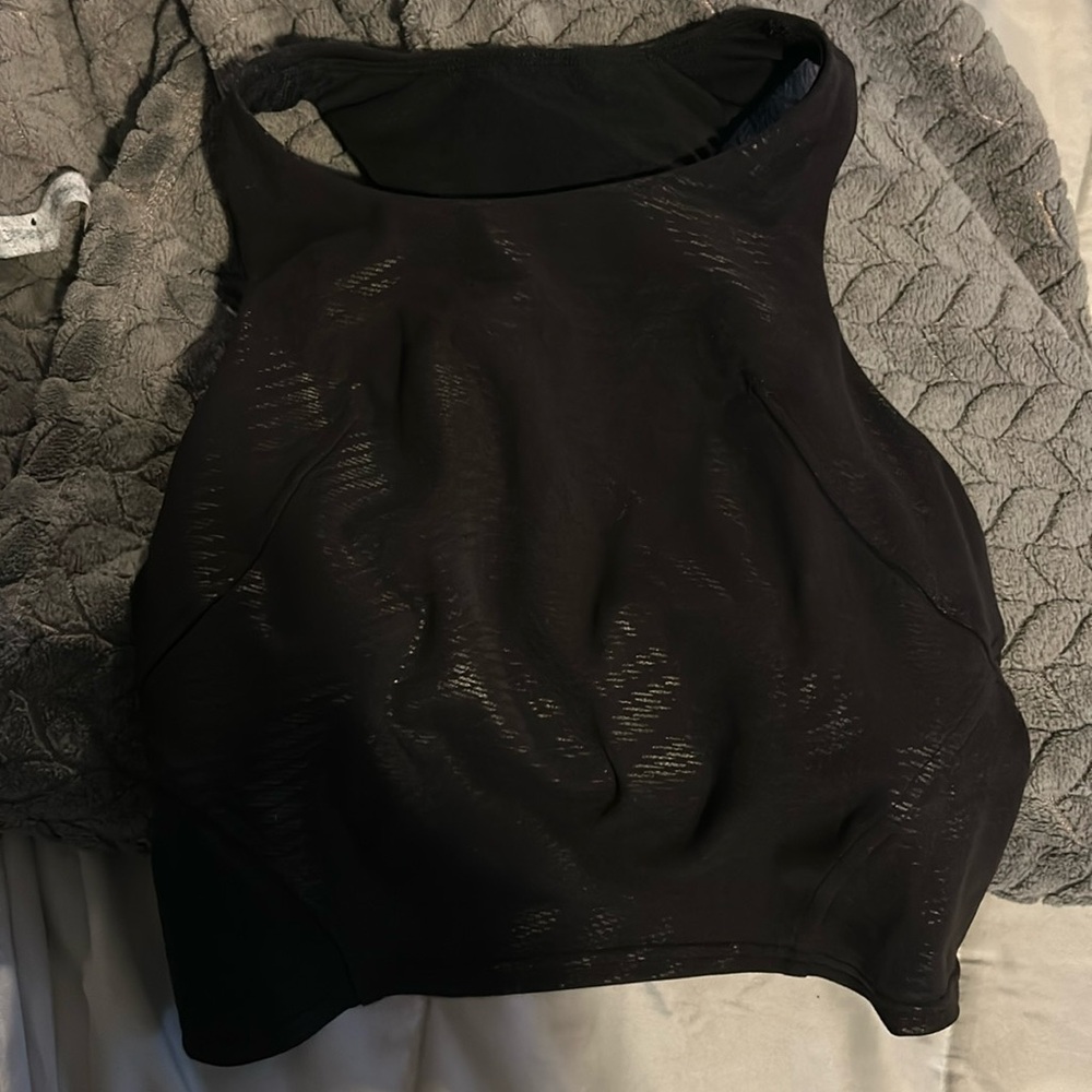 Lululemon Crop top